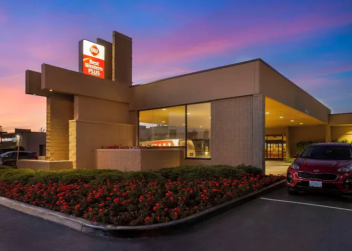 Best Western Plus University