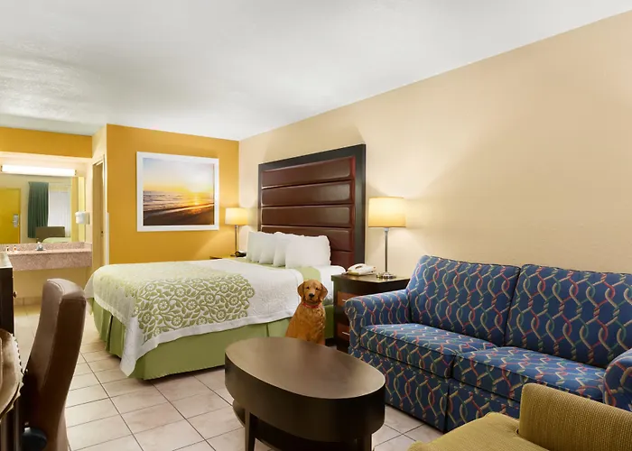 Days Inn By Wyndham N Orlando/Casselberry