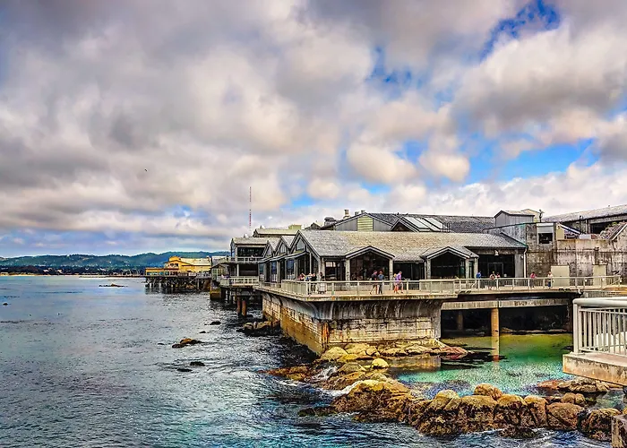 Holiday Inn Express At Monterey Bay By Ihg Seaside