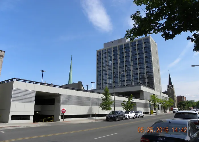 Holiday Inn Chicago North- By Ihg