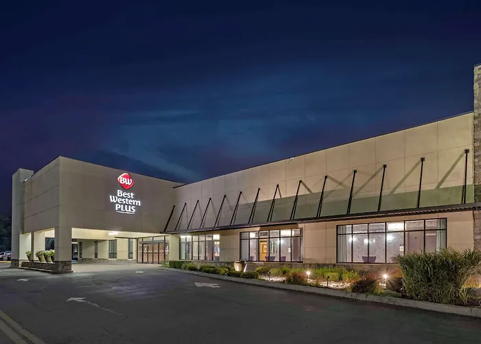 Best Western Plus And Conference Center