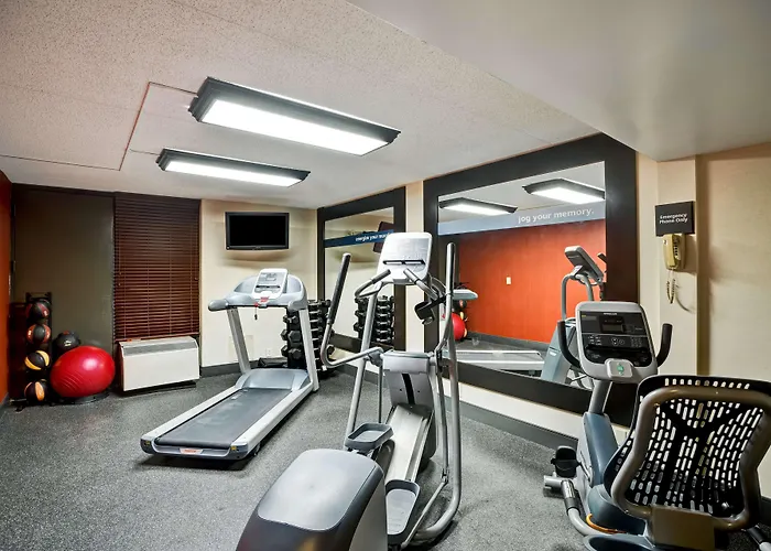 Hampton Inn Norfolk-Naval Base