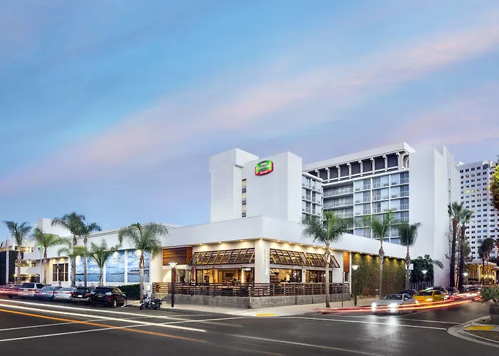 Courtyard By Marriott Long Beach Downtown