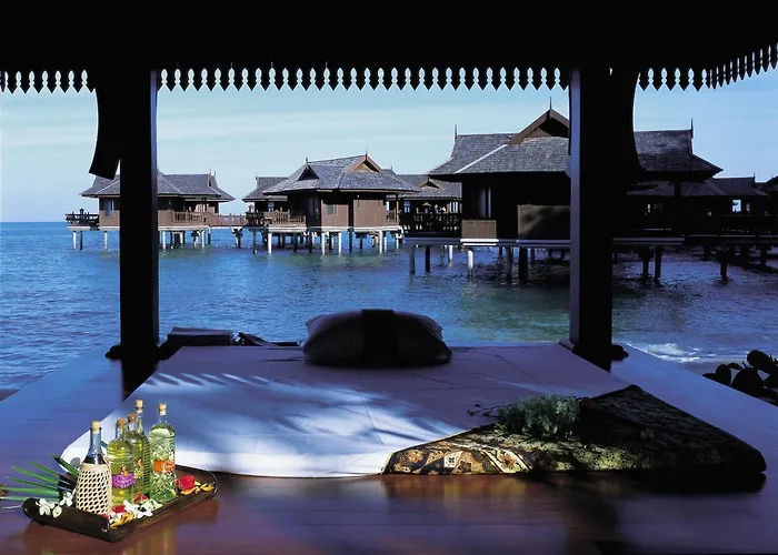 Pangkor Laut Resort - Small Luxury Hotels Of The World Kampong Pasir Bogak