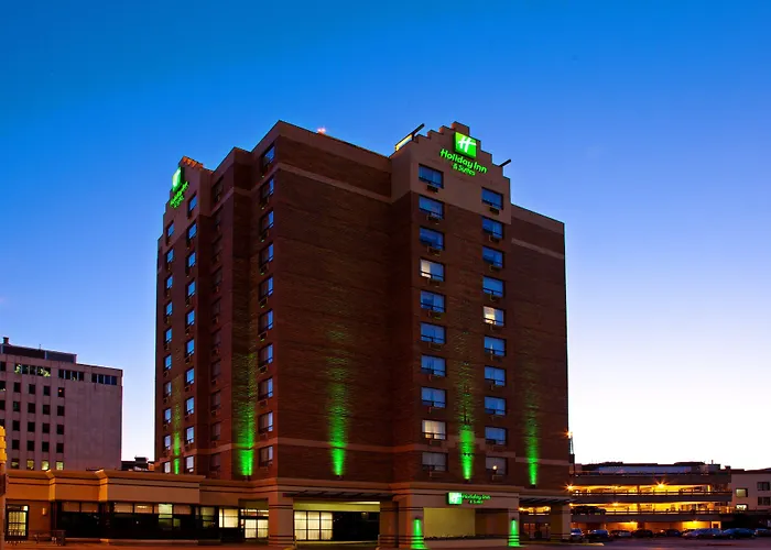 Holiday Inn & Suites Downtown By Ihg