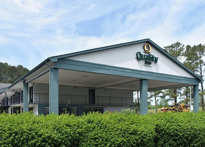 Quality Inn Manning I-95