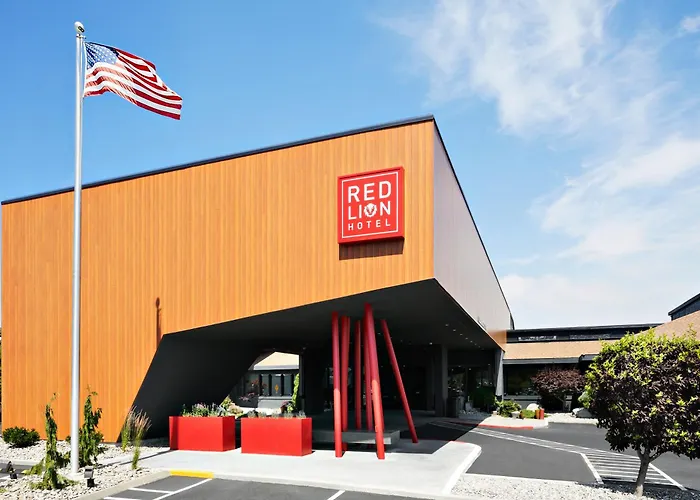 Red Lion City Center