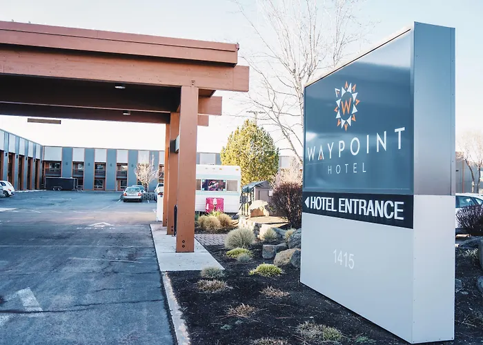 Waypoint Hotel Bend