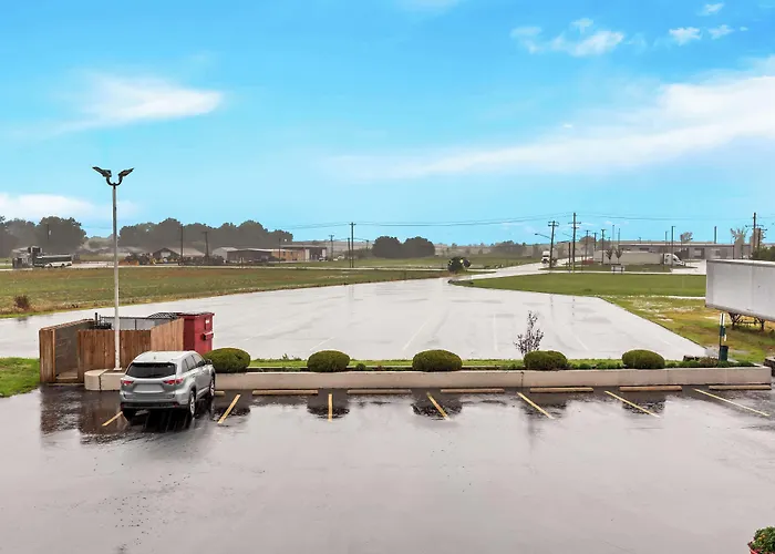 Red Lion Inn & Suites Saint Louis