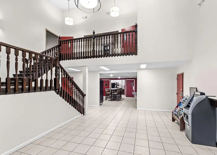 Red Lion Inn & Suites Saint Louis