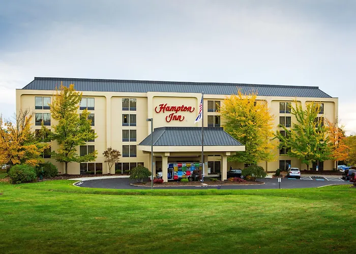 Pittsburgh Airport Inn And Suites