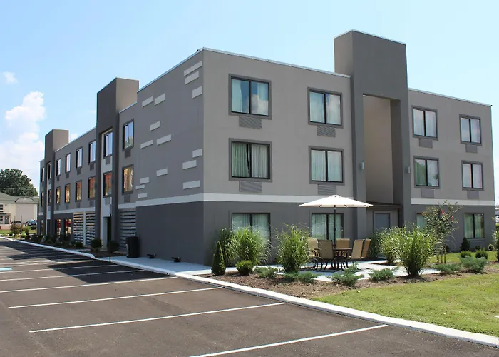 Best Western Plus Bowling Green