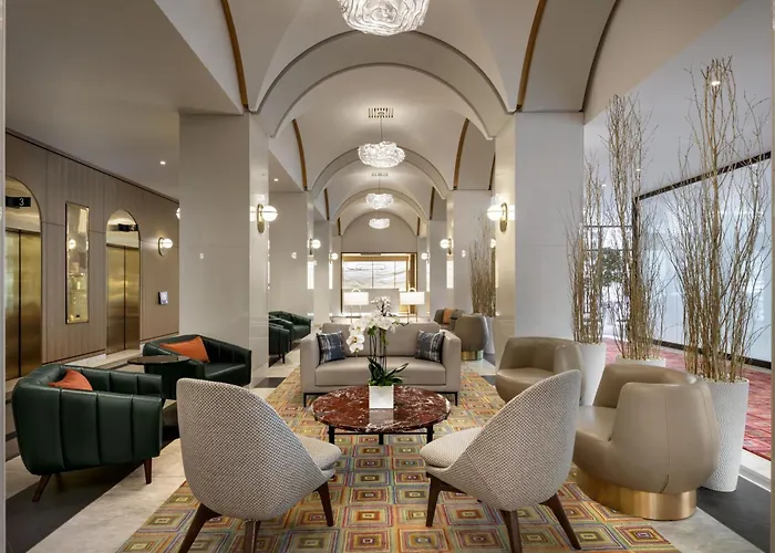 Montreal Marriott Chateau Champlain