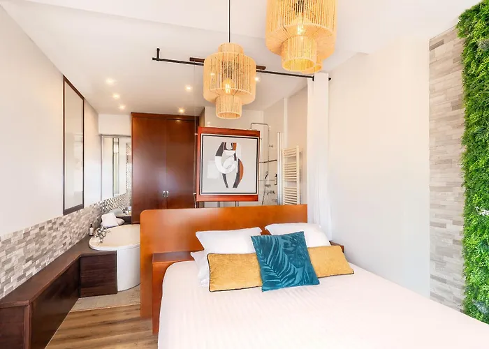 Best Western Plus Hôtel la Rade Cassis