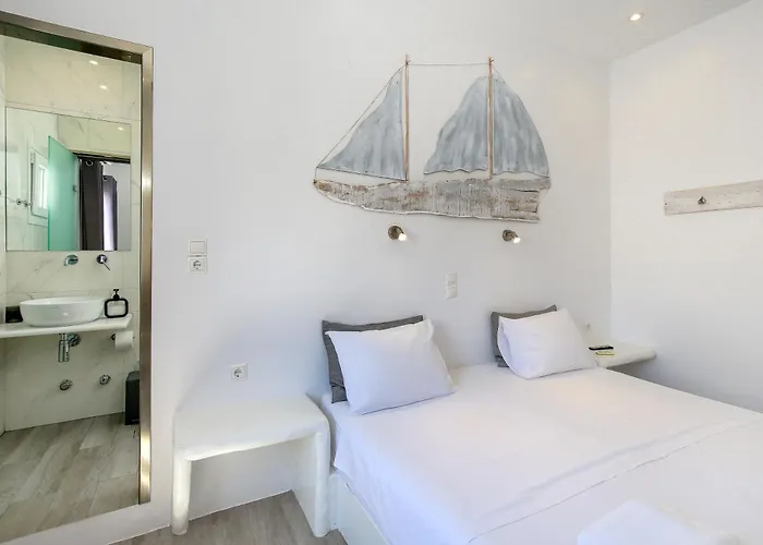 Madaky Hotel Naousa