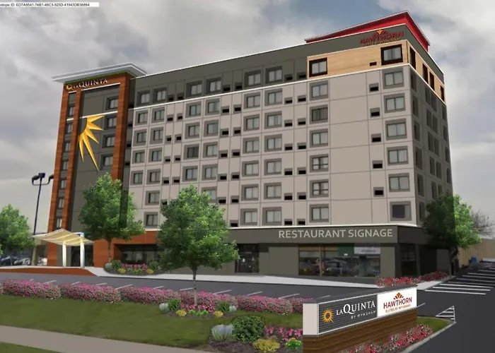La Quinta By Wyndham New Haven Hotel