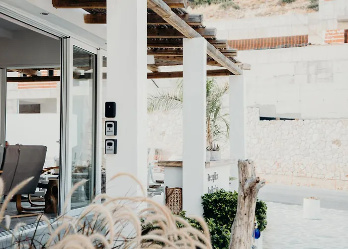 Ladiko Inn Hotel Faliraki -Anthony Quinn Bay