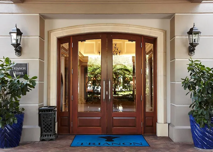 Trianon Bonita Bay Hotel Bonita Springs