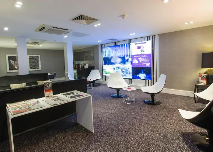 Hotel Crowne Plaza London Ealing By Ihg