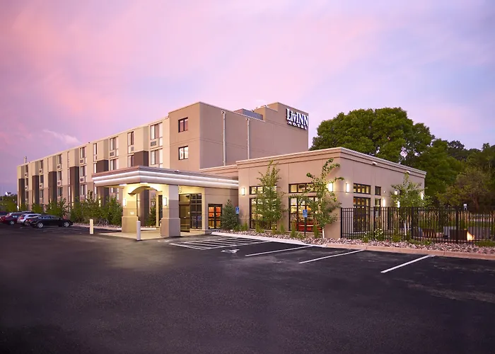 Livinn Hotel St Paul East / Maplewood