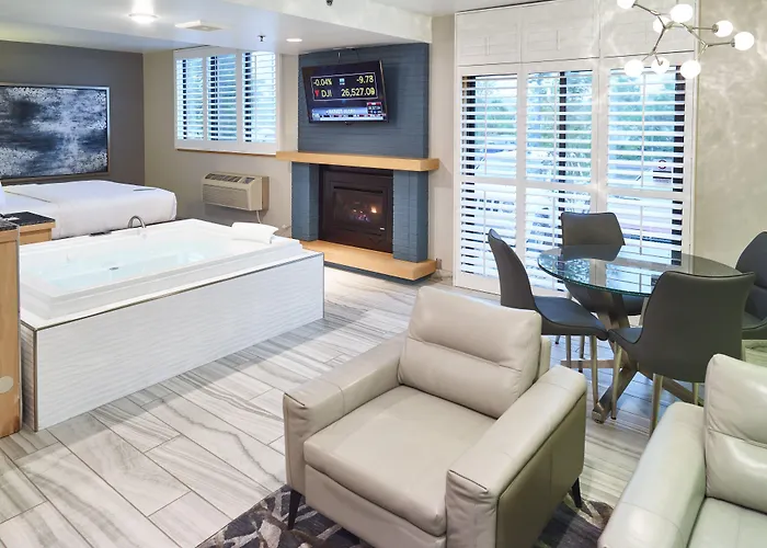 Livinn Hotel St Paul East / Maplewood