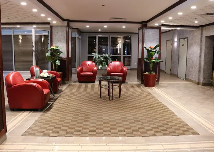 Nomad & Suites