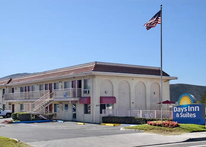 Days Inn By Wyndham San Marcos