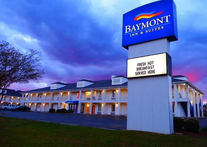 Baymont By Wyndham Florence/Muscle Shoals