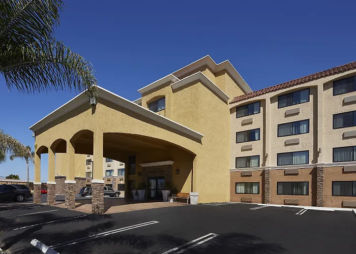 Holiday Inn Express San Diego South - National City By Ihg