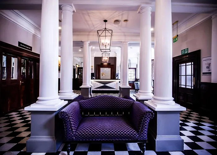 Doubletree By Hilton Cheltenham-Cotswolds