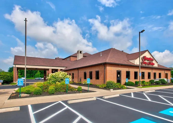 Hampton Inn & Suites Cleveland-Airport/Middleburg Heights