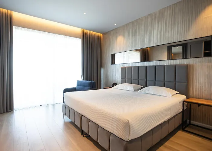 Amr Hotel - Durres