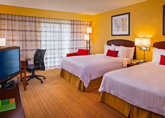 Courtyard By Marriott Richmond Northwest