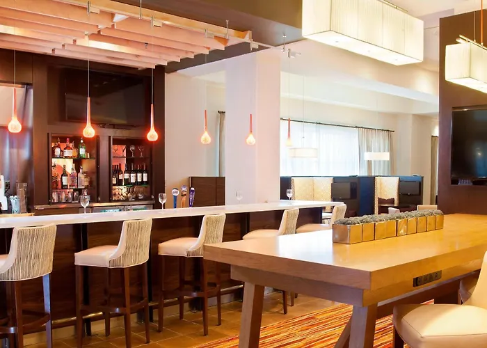 Courtyard By Marriott Pueblo Hotel