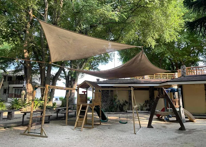 Acuaverde Beach Resort