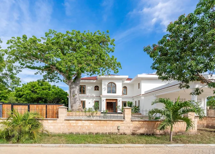 Villa Branca Diani Boutique Luxury & Personalized Service