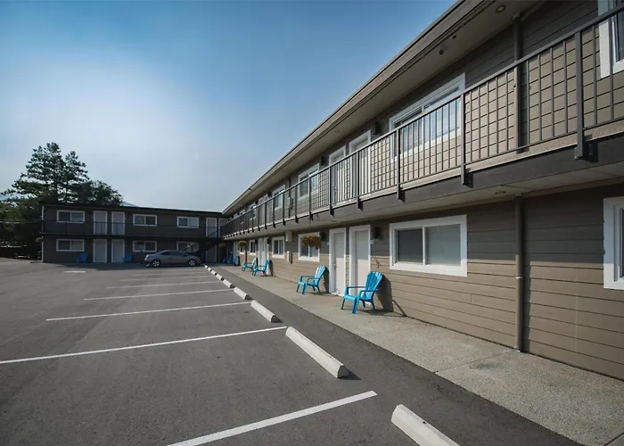 Coast Penticton Hotel