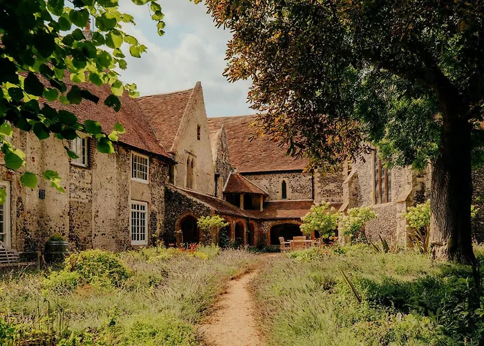 Salmestone Grange