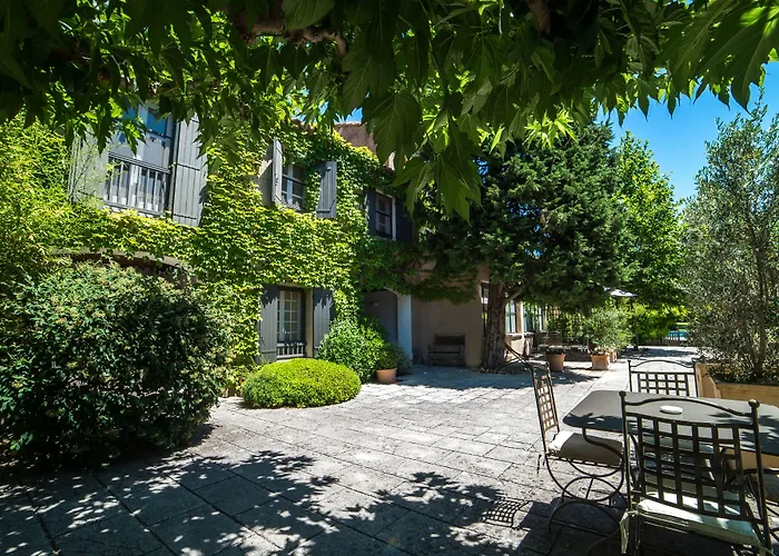 Hotel Baumanière - Les Baux de Provence