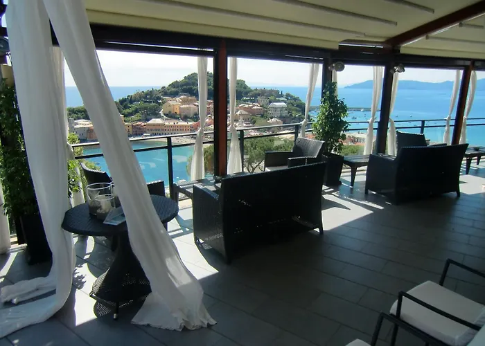 Hotel Vis A Vis Sestri Levante