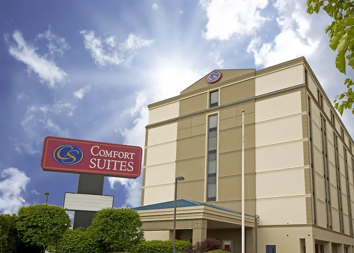 Comfort Suites At Woodbridge