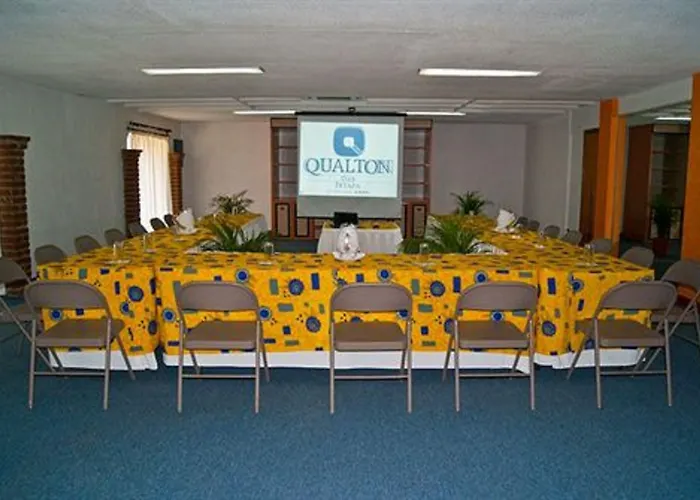 Qualton Club Ixtapa All Inclusive