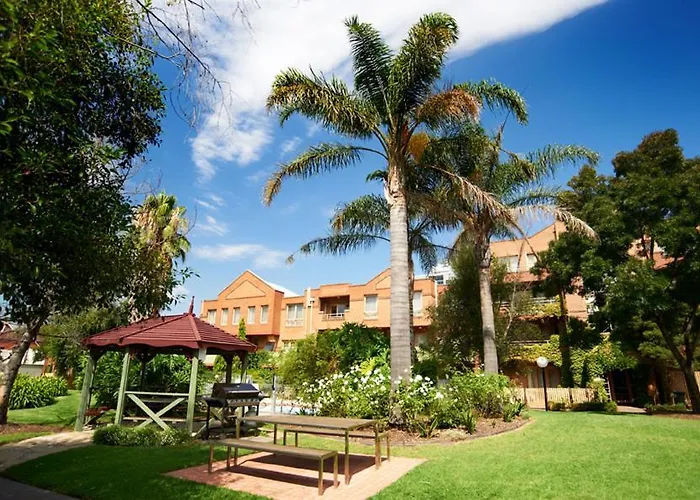 Comfort Apartments Royal Gardens