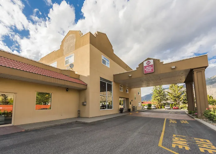 Best Western Plus & Suites