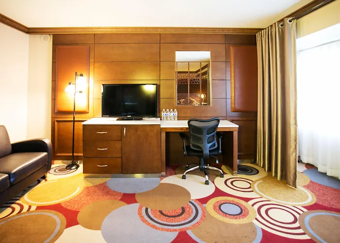 La Crystal Hotel -Los Angeles-Long Beach Area Carson