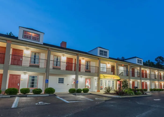 Super 8 By Wyndham Alexander City