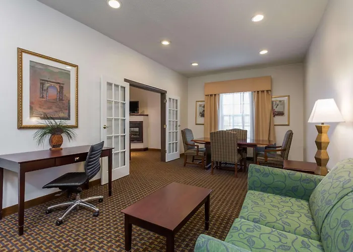 Wingate By Wyndham High Point Greensboro Airport South