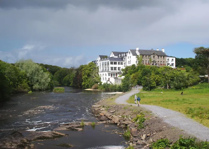Falls Hotel & Spa Ennistimon