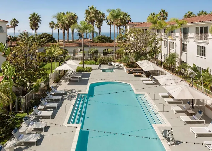 Hilton Garden Inn Carlsbad Beach