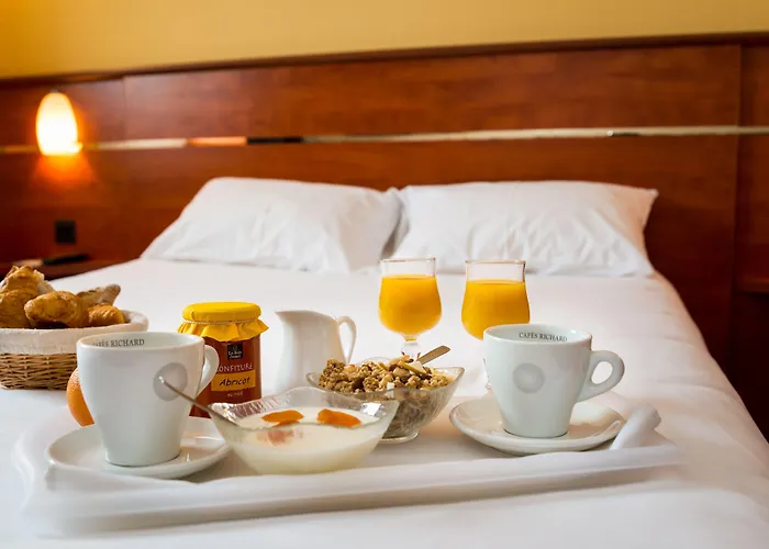 Brit Hotel Rennes Cesson